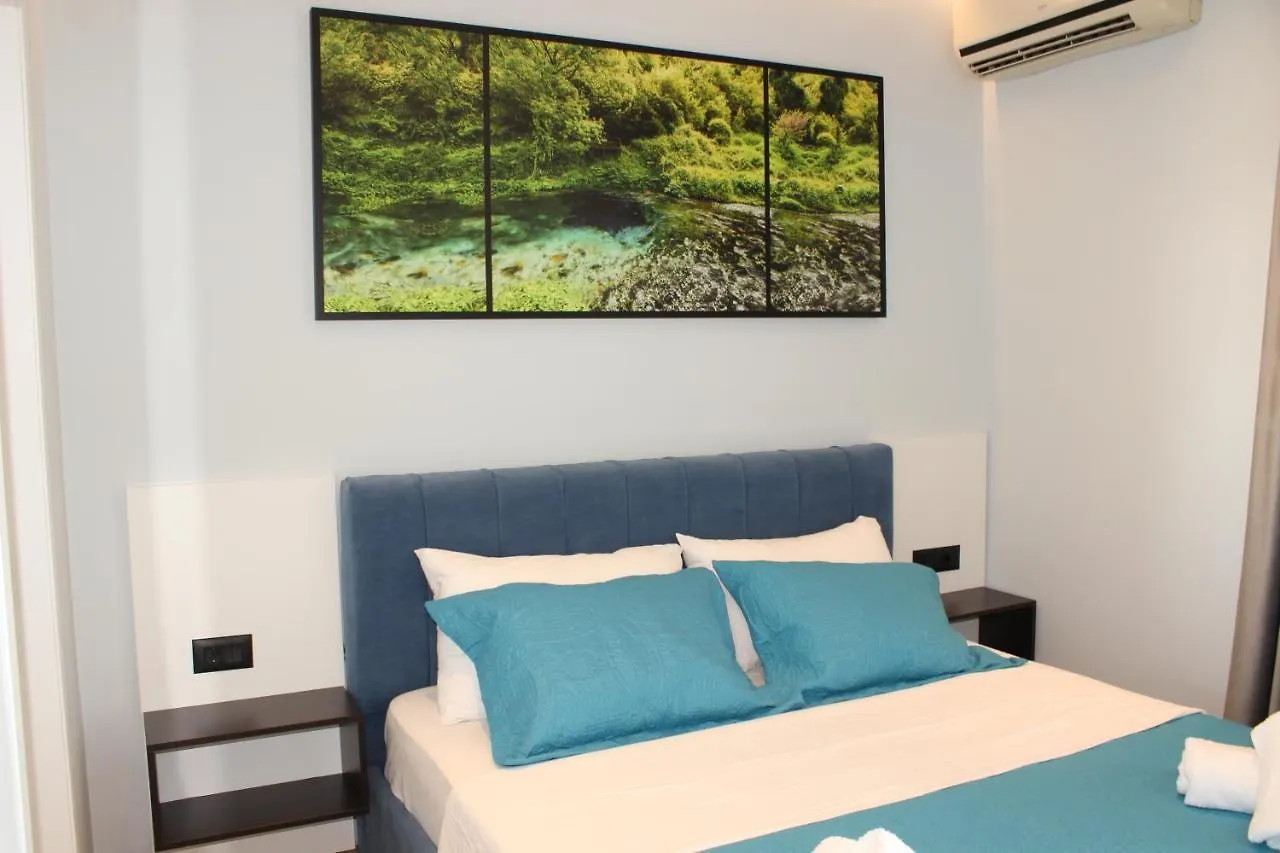 Bebi Hotel And Apartments Sarande 4*,