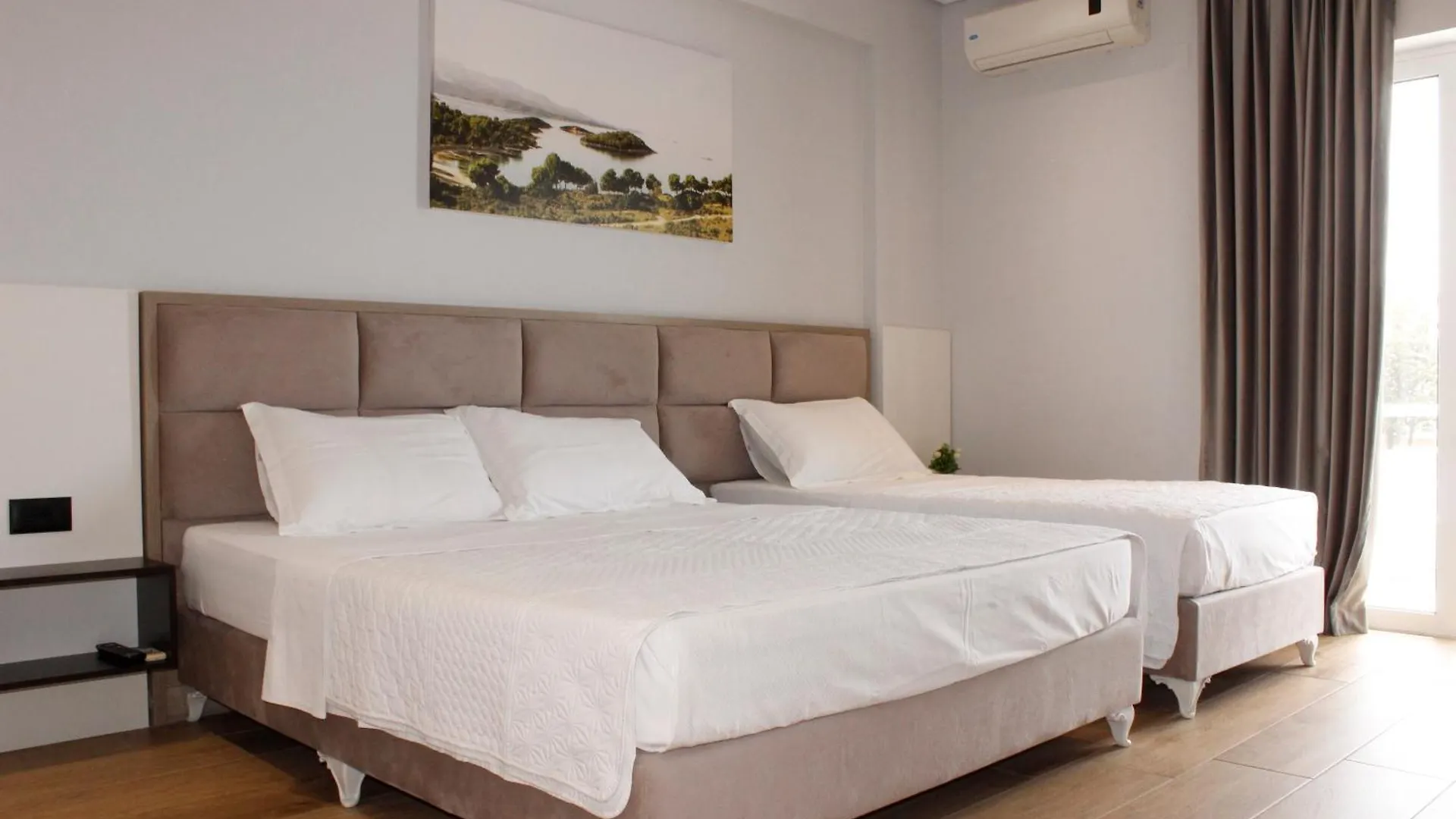 Bebi Hotel And Apartments Sarande 4*,  Albania