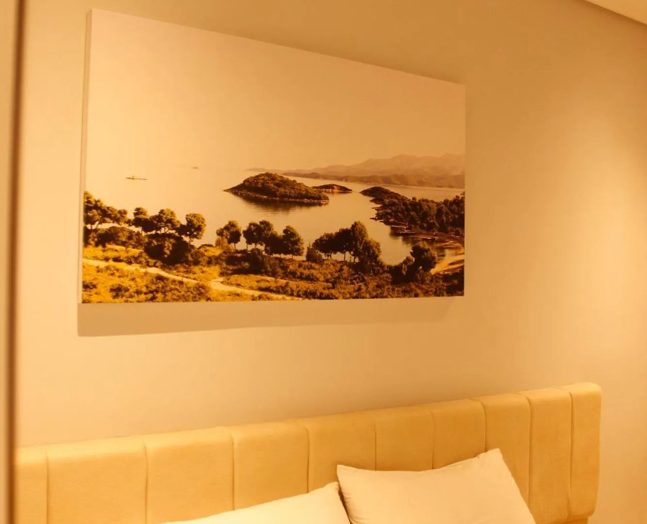 Bebi Hotel And Apartments Sarande