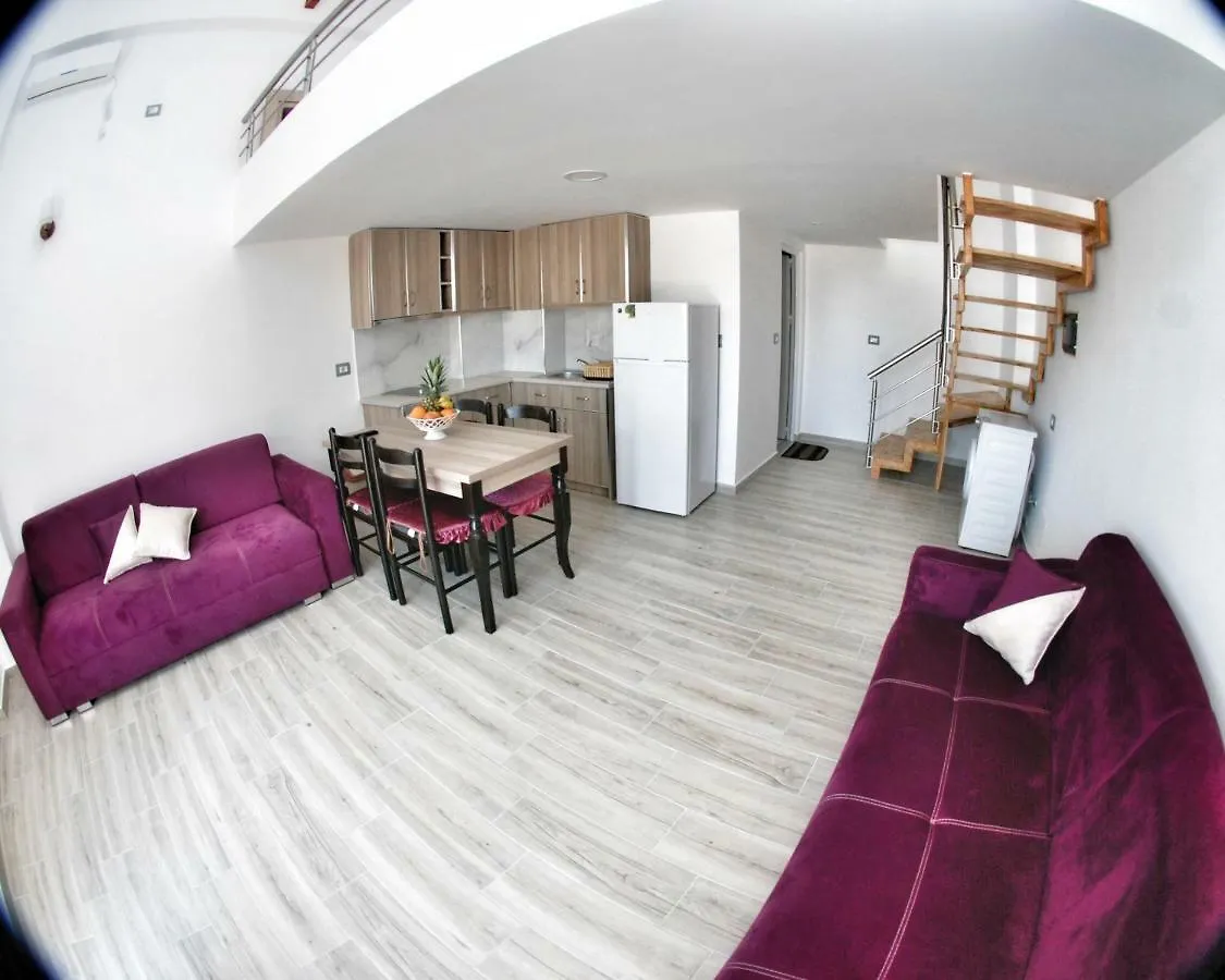 Bebi Hotel And Apartments Sarande